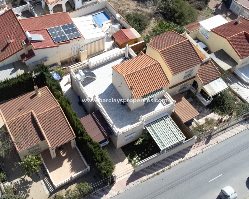 Wederverkoop - Vrijstaande Villa - Urb. La Marina