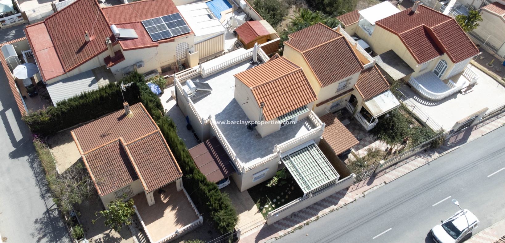 Wederverkoop - Vrijstaande Villa - Urb. La Marina