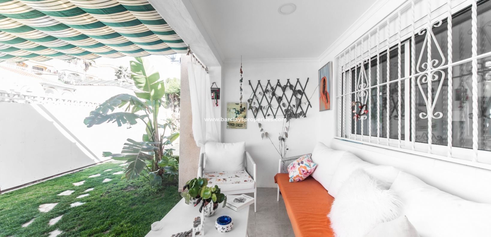 Wederverkoop - Vrijstaande Villa - Urb. La Marina