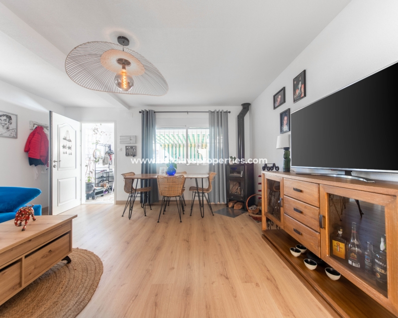 Wederverkoop - Vrijstaande Villa - Urb. La Marina