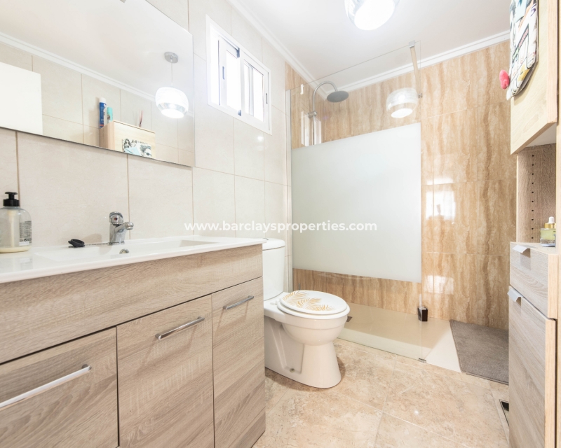 Wederverkoop - Vrijstaande Villa - Urb. La Marina