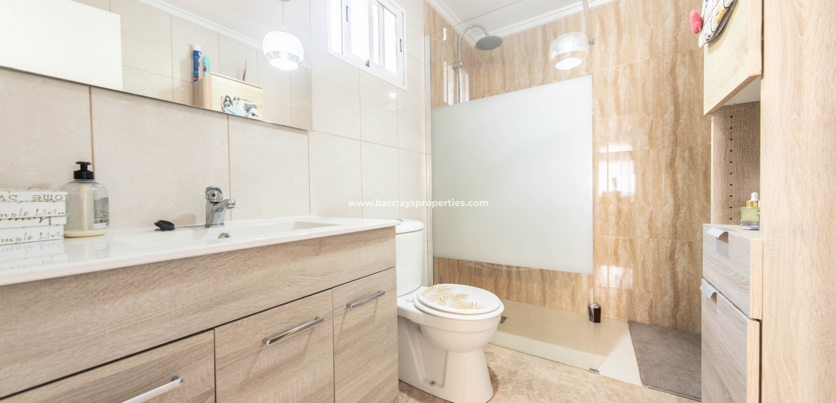 Wederverkoop - Vrijstaande Villa - Urb. La Marina