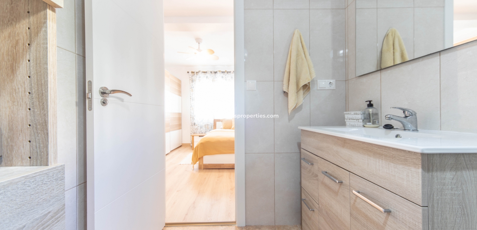 Wederverkoop - Vrijstaande Villa - Urb. La Marina