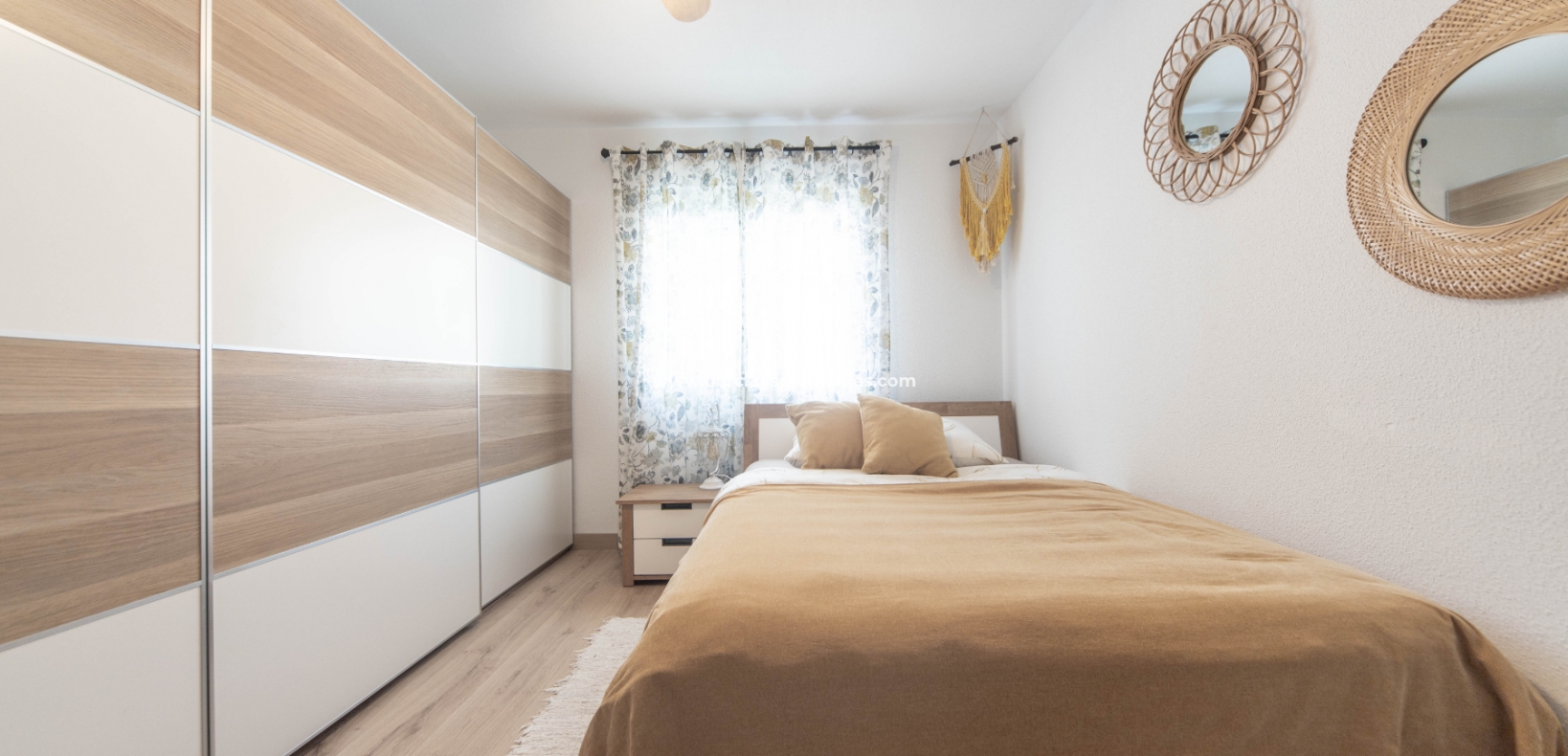 Wederverkoop - Vrijstaande Villa - Urb. La Marina