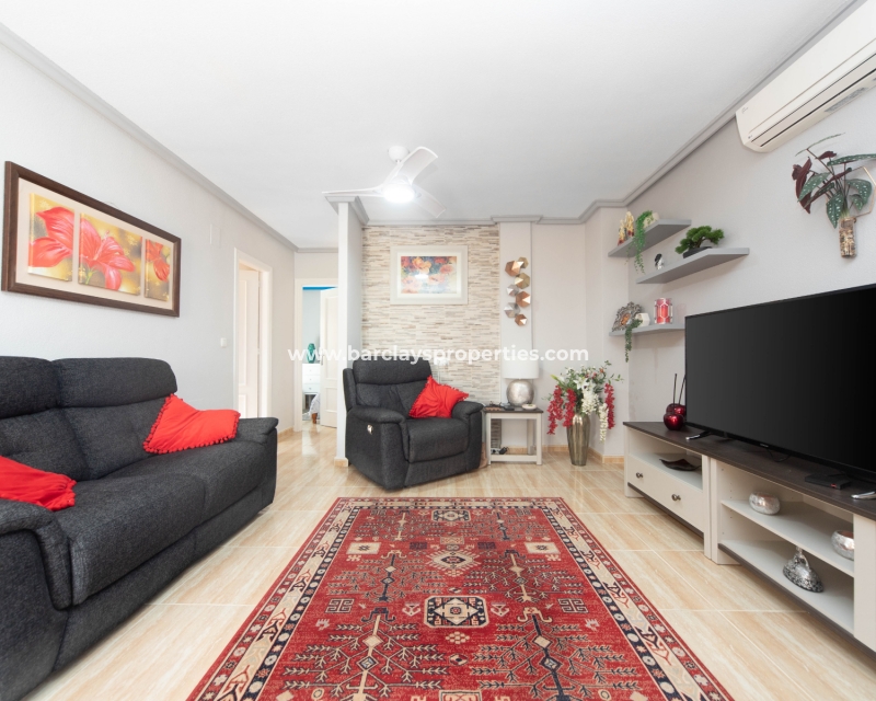 Wederverkoop - Vrijstaande Villa - Urb. La Marina