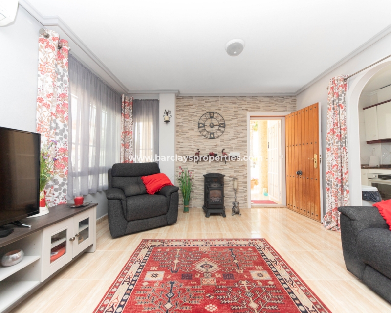 Wederverkoop - Vrijstaande Villa - Urb. La Marina