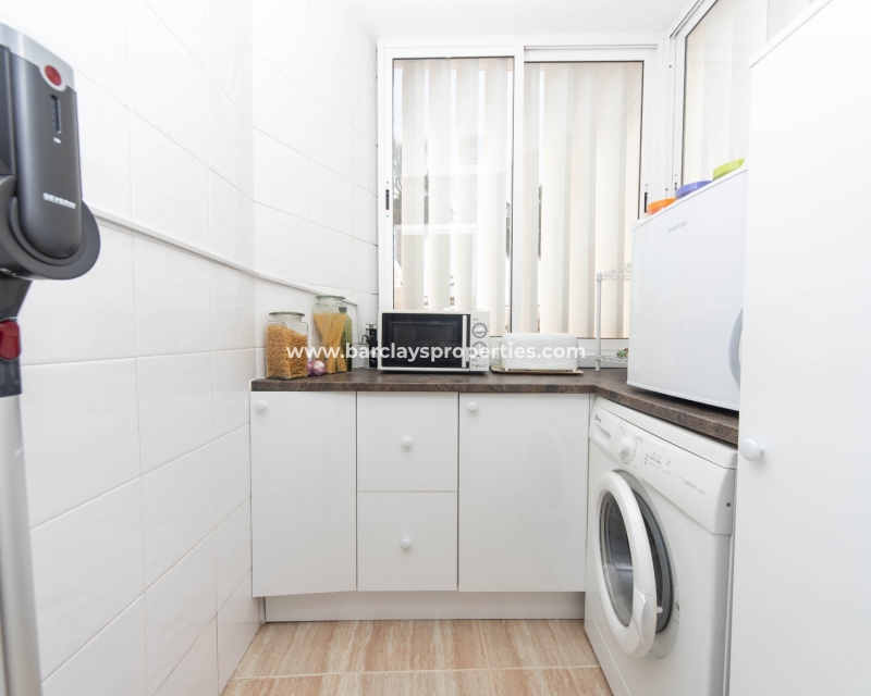 Wederverkoop - Vrijstaande Villa - Urb. La Marina