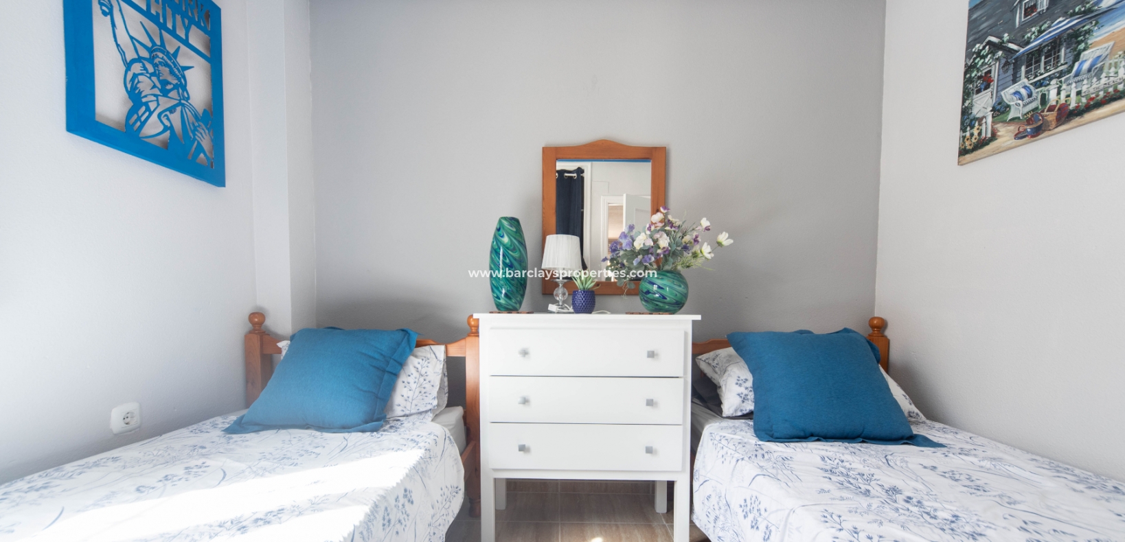 Wederverkoop - Vrijstaande Villa - Urb. La Marina