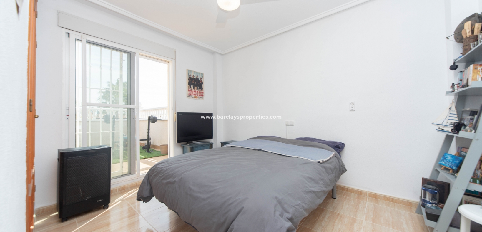 Wederverkoop - Vrijstaande Villa - Urb. La Marina