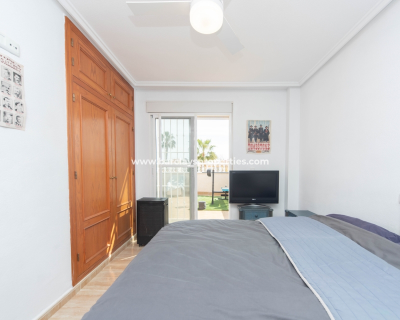 Wederverkoop - Vrijstaande Villa - Urb. La Marina