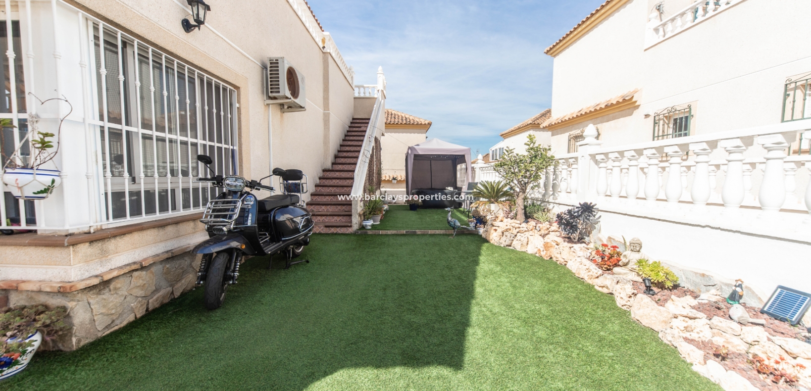 Wederverkoop - Vrijstaande Villa - Urb. La Marina