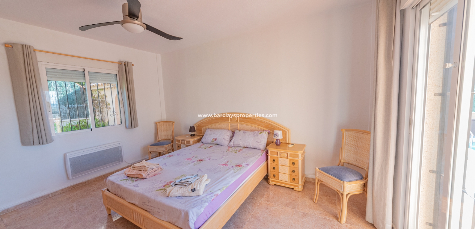 Wederverkoop - Vrijstaande Villa - Urb. La Marina