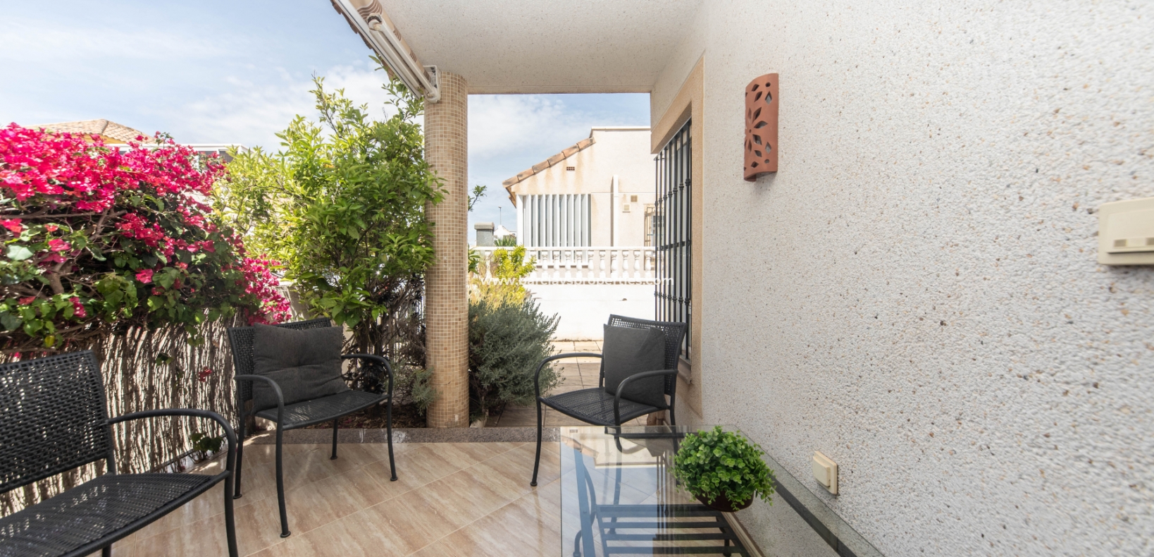 Wederverkoop - Vrijstaande Villa - Urb. La Marina