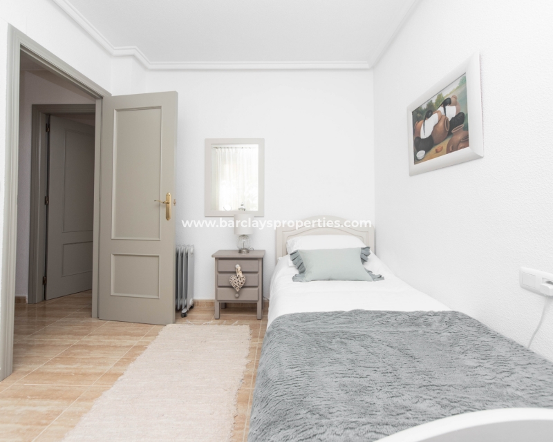 Wederverkoop - Vrijstaande Villa - Urb. La Marina