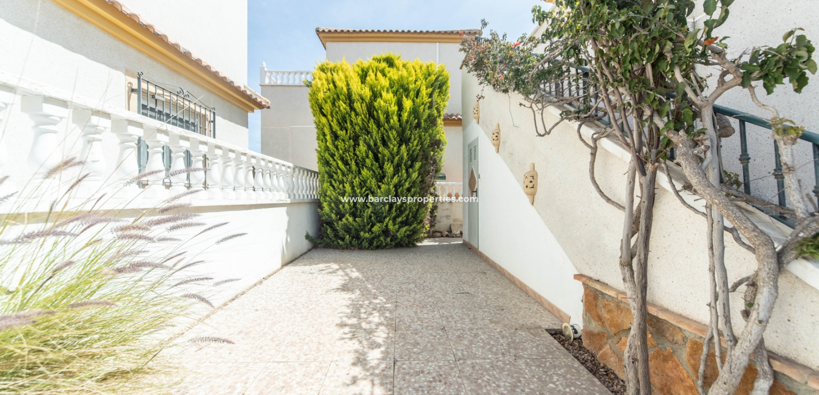 Wederverkoop - Vrijstaande Villa - Urb. La Marina