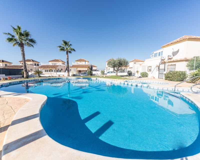 Wederverkoop - Vrijstaande Villa - Urb. La Marina