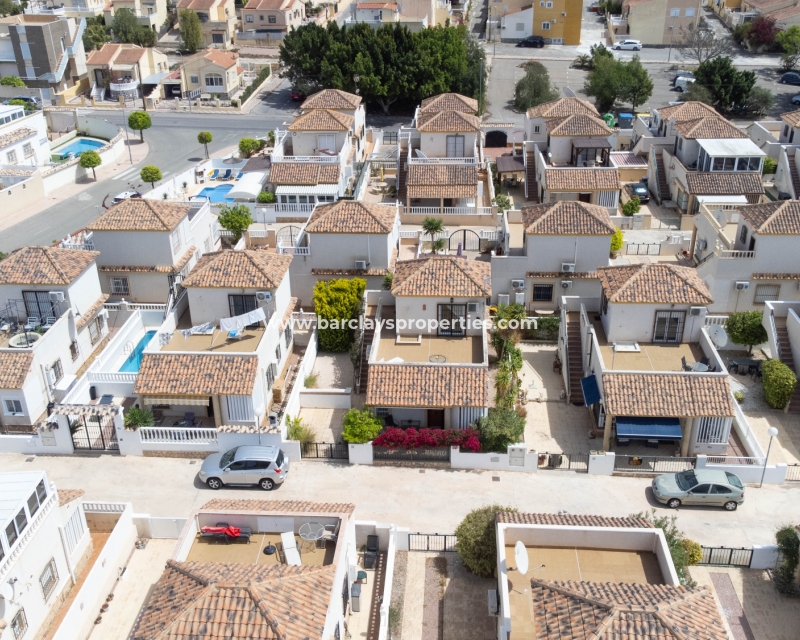 Wederverkoop - Vrijstaande Villa - Urb. La Marina