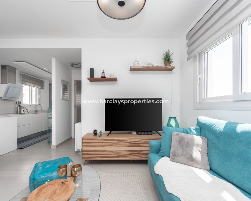 Wederverkoop - Vrijstaande Villa - Urb. La Marina