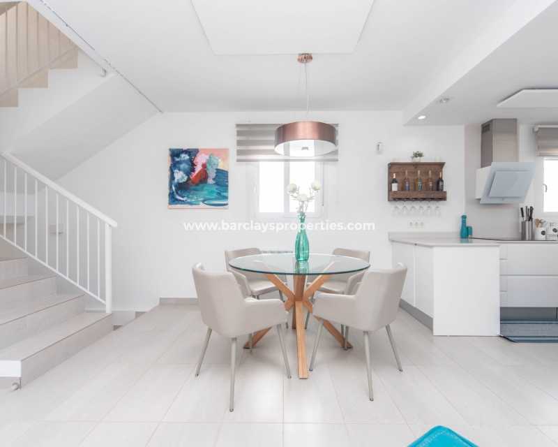 Wederverkoop - Vrijstaande Villa - Urb. La Marina