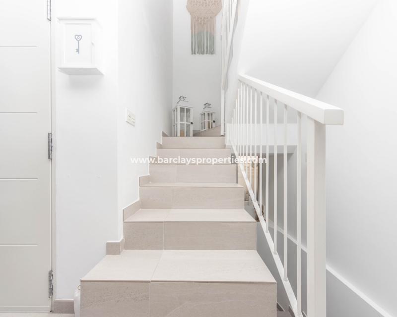 Wederverkoop - Vrijstaande Villa - Urb. La Marina