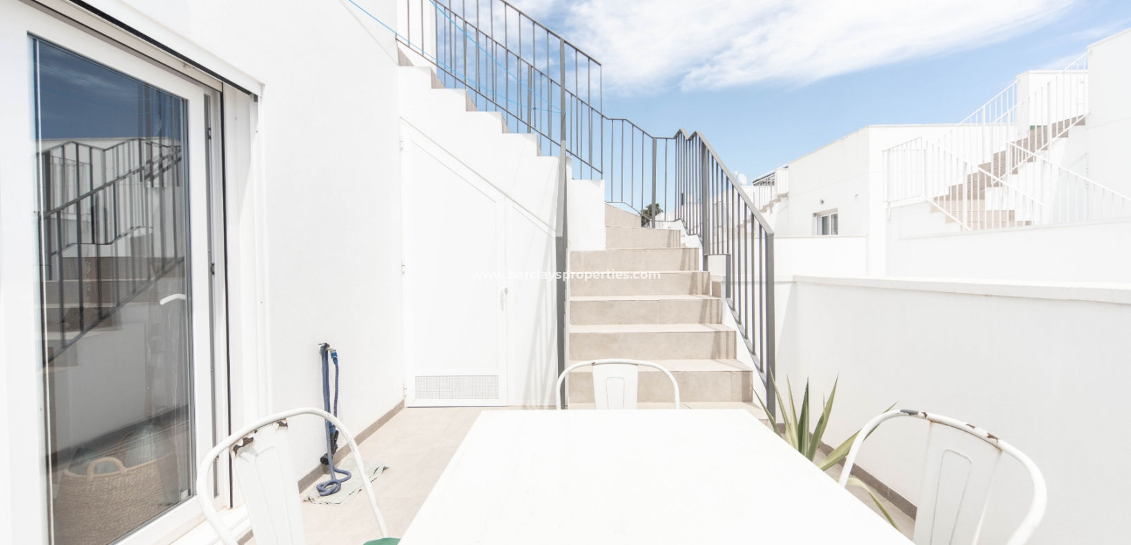 Wederverkoop - Vrijstaande Villa - Urb. La Marina