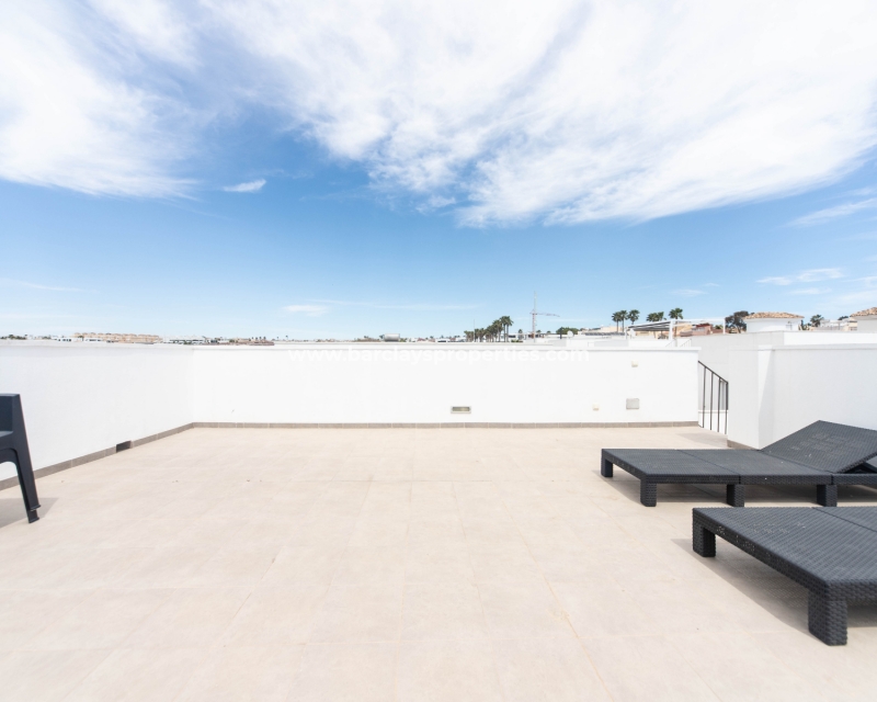 Wederverkoop - Vrijstaande Villa - Urb. La Marina