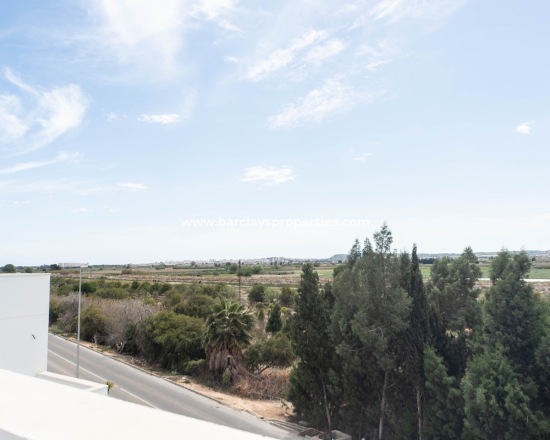 Wederverkoop - Vrijstaande Villa - Urb. La Marina