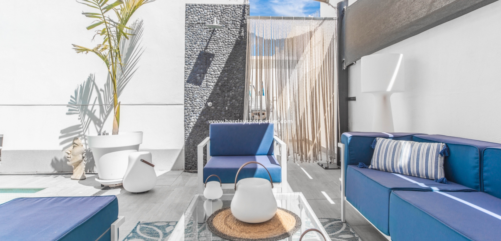 Wederverkoop - Vrijstaande Villa - Urb. La Marina