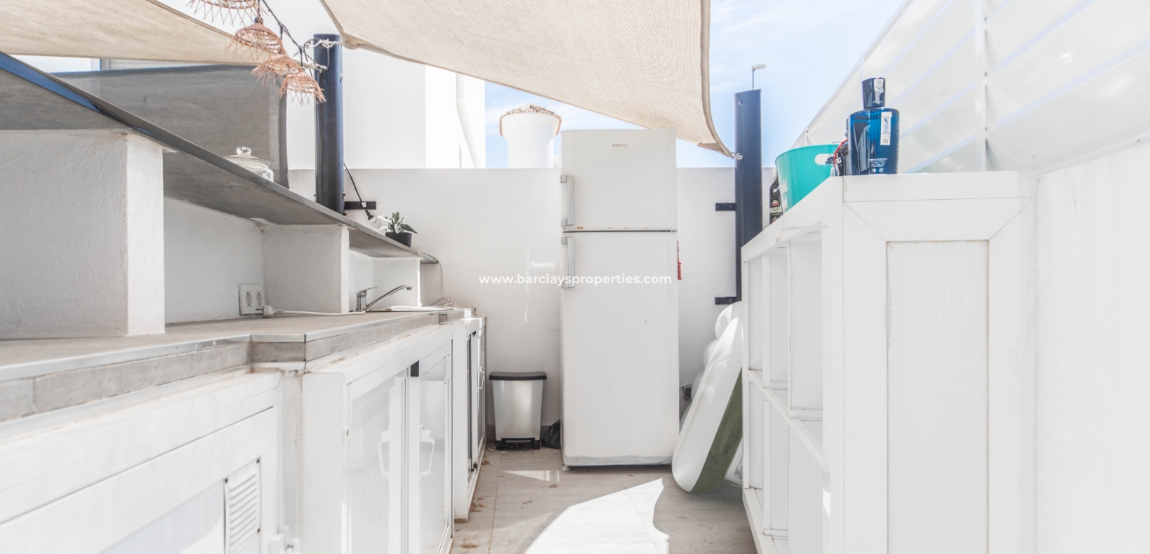 Wederverkoop - Vrijstaande Villa - Urb. La Marina