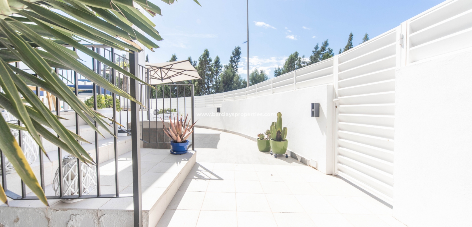 Wederverkoop - Vrijstaande Villa - Urb. La Marina