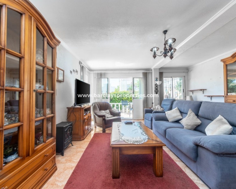 Wederverkoop - Vrijstaande Villa - Urb. La Marina