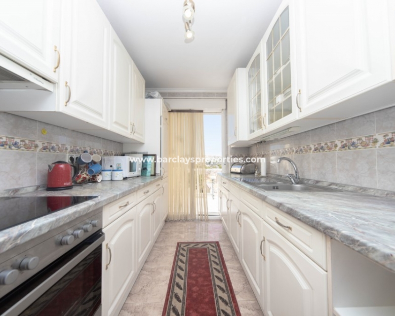 Wederverkoop - Vrijstaande Villa - Urb. La Marina