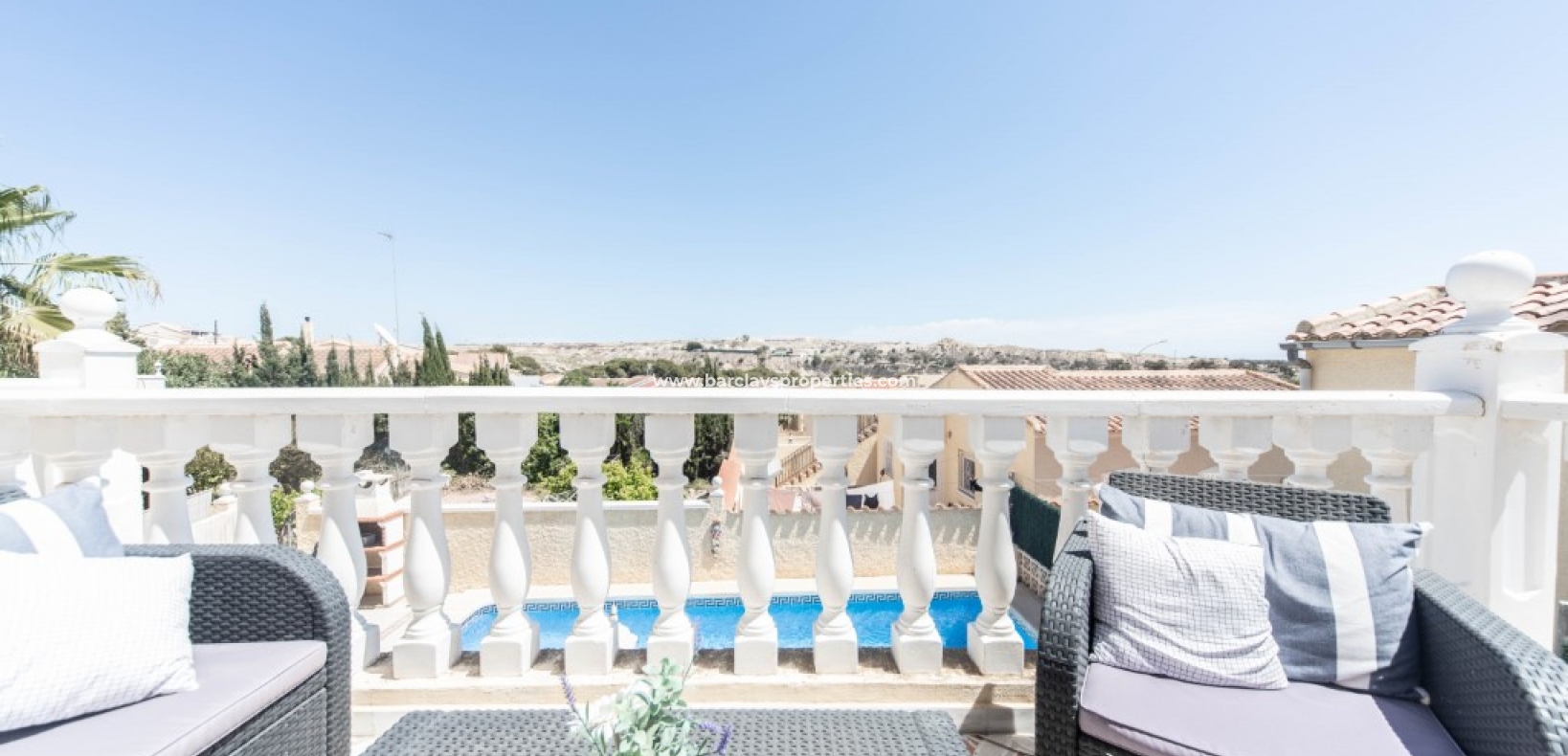 Wederverkoop - Vrijstaande Villa - Urb. La Marina