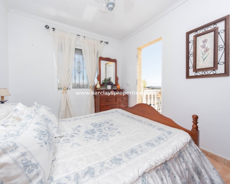 Wederverkoop - Vrijstaande Villa - Urb. La Marina