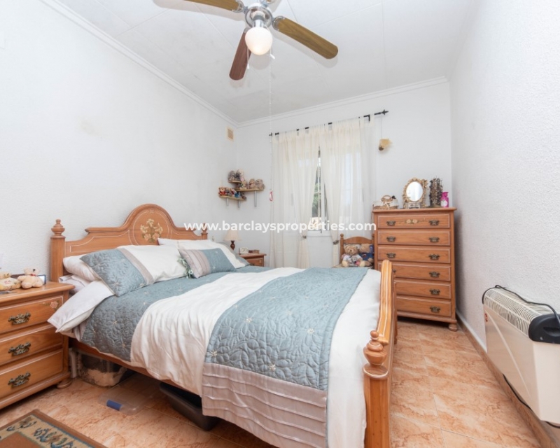 Wederverkoop - Vrijstaande Villa - Urb. La Marina