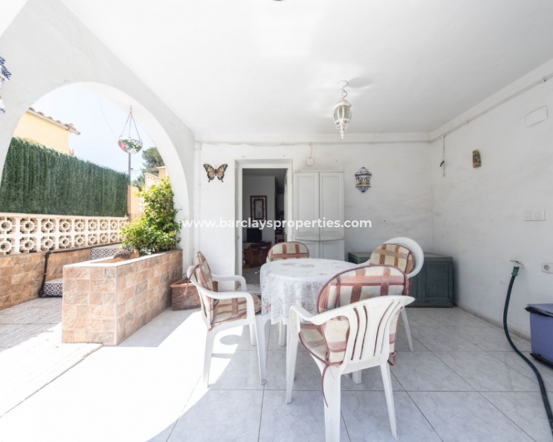 Wederverkoop - Vrijstaande Villa - Urb. La Marina