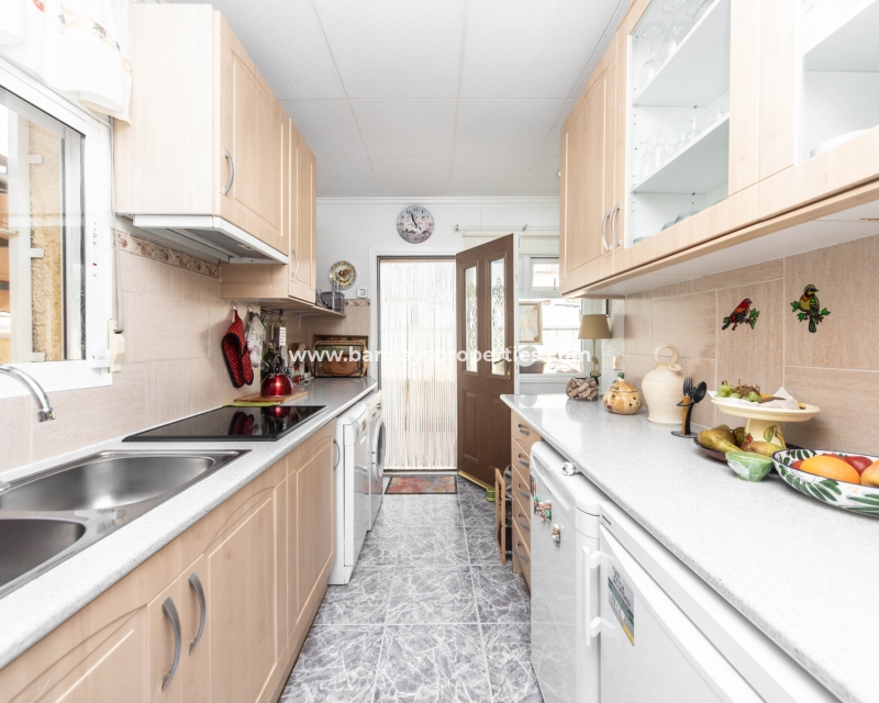 Wederverkoop - Vrijstaande Villa - Urb. La Marina