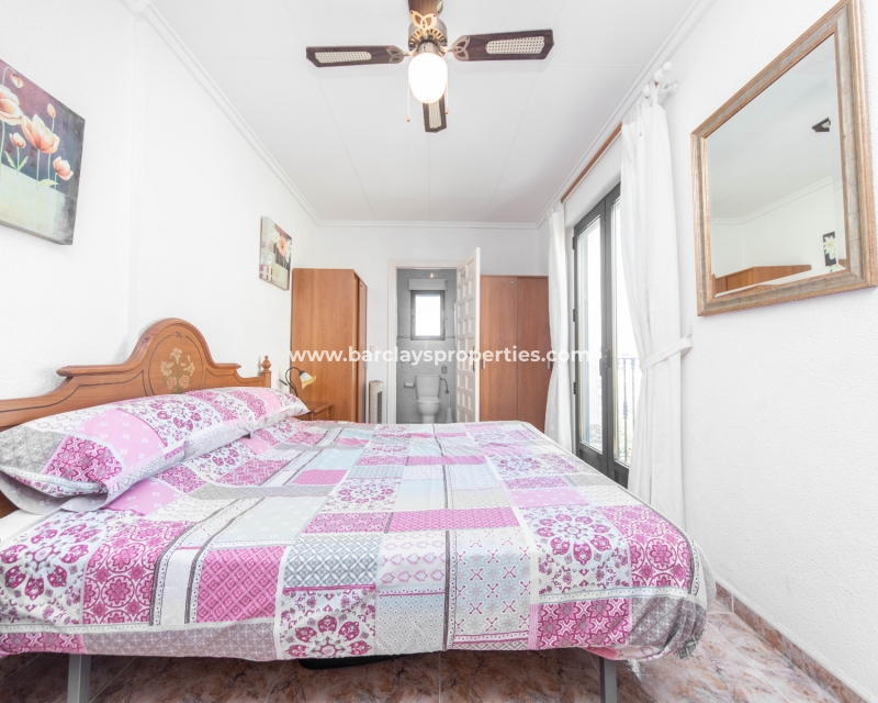 Wederverkoop - Vrijstaande Villa - Urb. La Marina