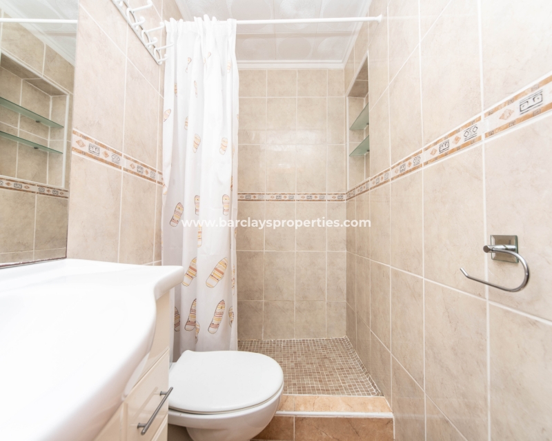 Wederverkoop - Vrijstaande Villa - Urb. La Marina