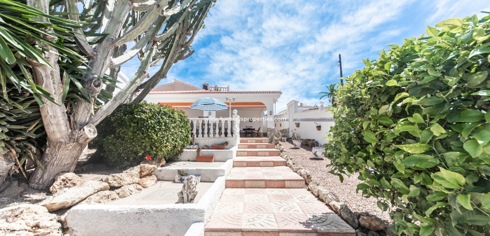 Wederverkoop - Vrijstaande Villa - Urb. La Marina