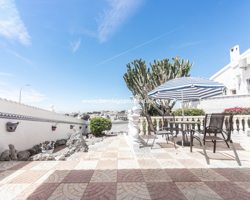 Wederverkoop - Vrijstaande Villa - Urb. La Marina