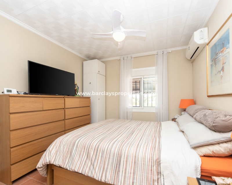 Wederverkoop - Vrijstaande Villa - Urb. La Marina