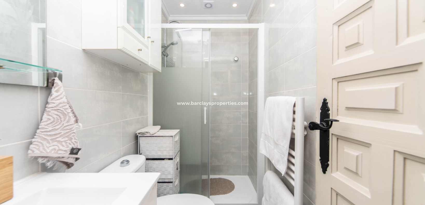 Wederverkoop - Vrijstaande Villa - Urb. La Marina