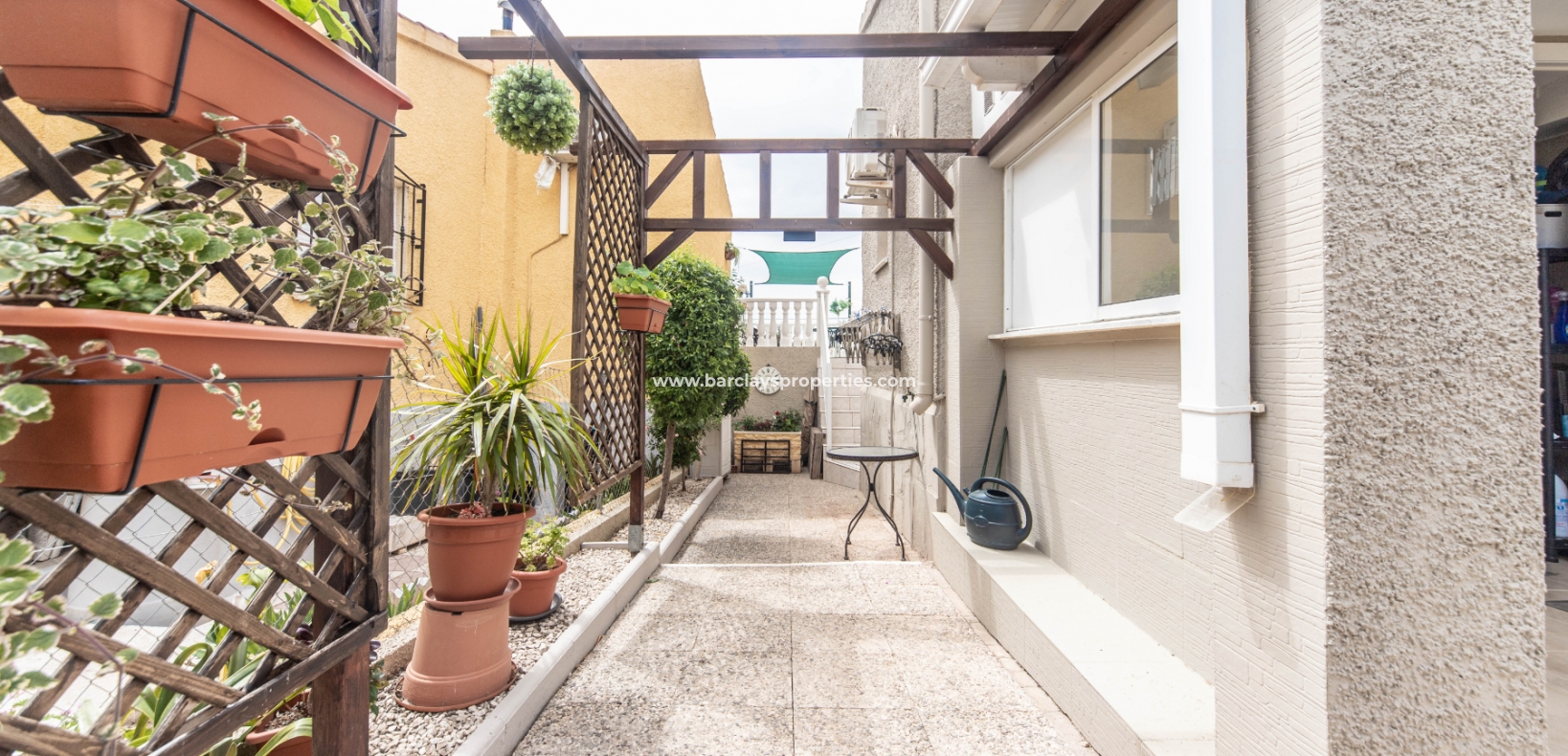 Wederverkoop - Vrijstaande Villa - Urb. La Marina