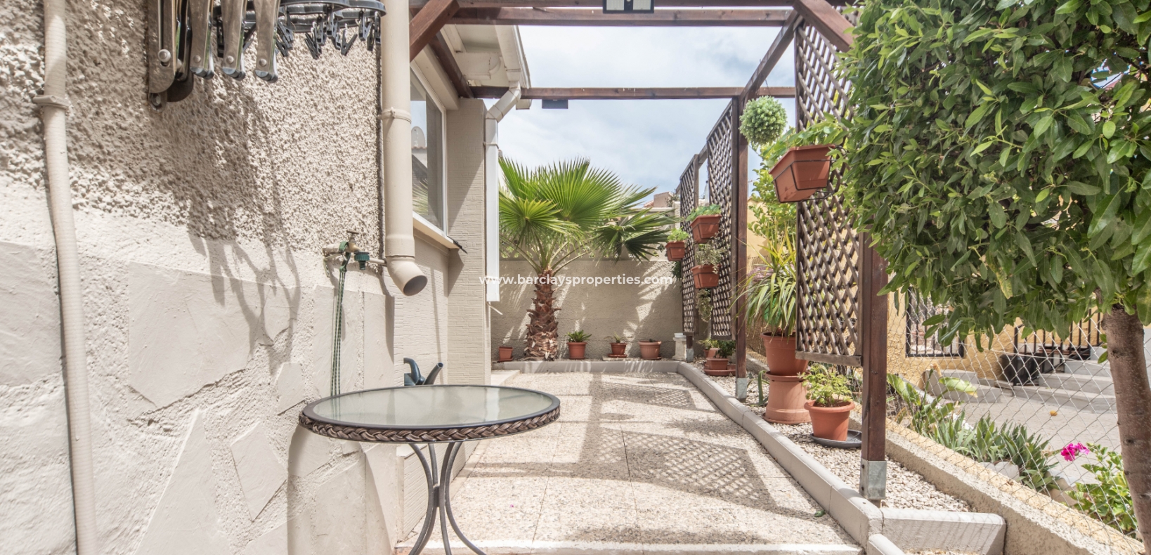 Wederverkoop - Vrijstaande Villa - Urb. La Marina