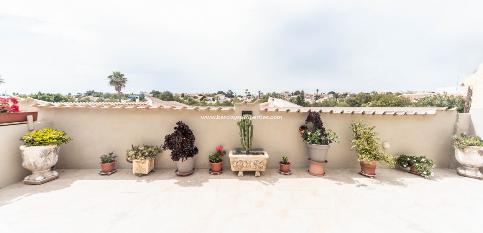 Wederverkoop - Vrijstaande Villa - Urb. La Marina