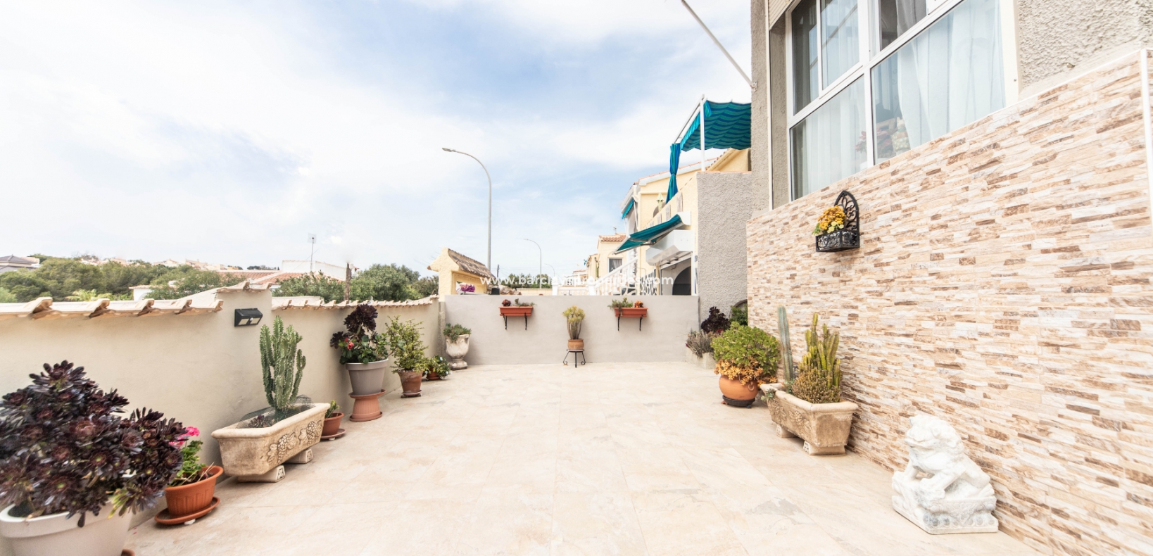 Wederverkoop - Vrijstaande Villa - Urb. La Marina