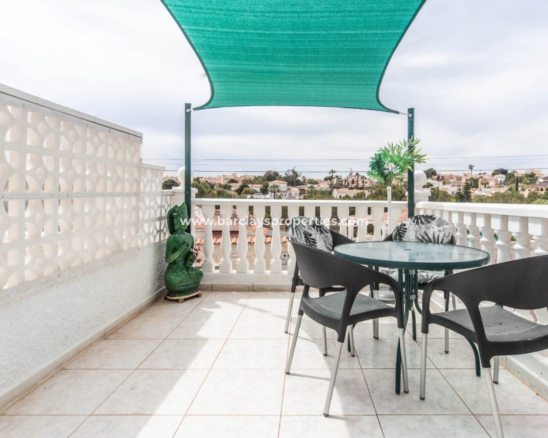 Wederverkoop - Vrijstaande Villa - Urb. La Marina