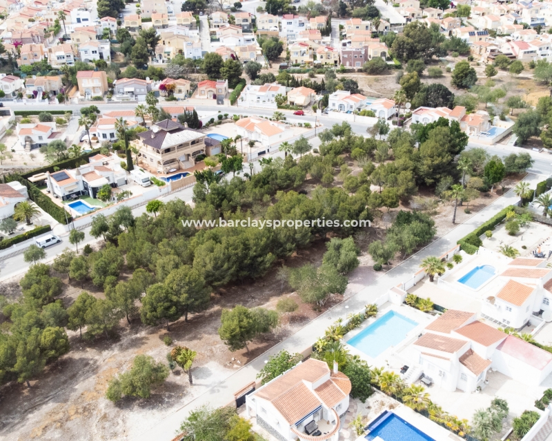 Wederverkoop - Vrijstaande Villa - Urb. La Marina