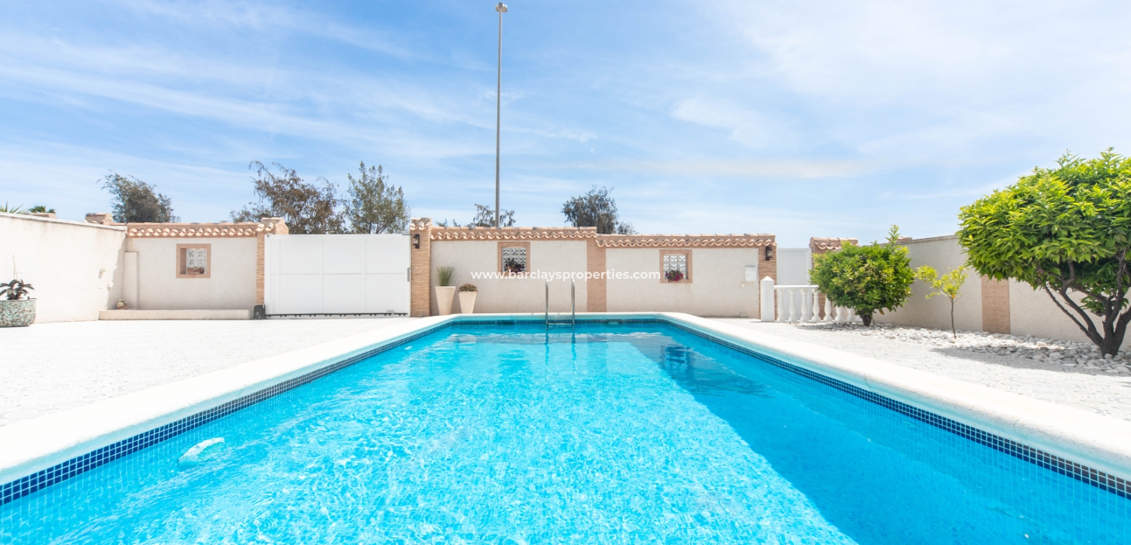 Wederverkoop - Vrijstaande Villa - Urb. La Marina